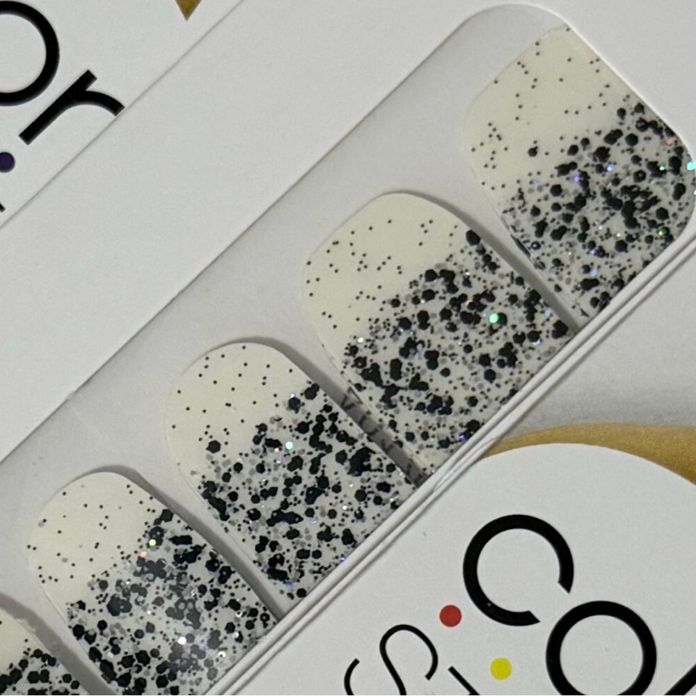 No Holding Black • Color Street • A Clear Overlay Dipped in Black Glitter